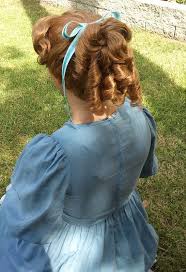 Pin By Mackenzie Rickaby On Cosplay Peter Pan Costumes Wendy Costume Peter Pan