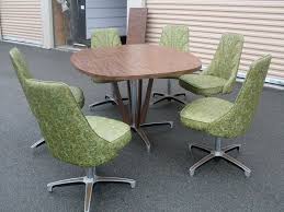 Vintage Chromcraft Mid Century Modern Retro Dinette Table 6 Chairs And Leaf Dinette Tables Modern Retro Mid Century Modern