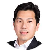 Allyson Davidson's Instagram, Twitter & Facebook