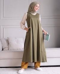 Anggunnya gaya busana muslimah syar'i terbaru # busana gamis syar'i terbaru. Style Hijab Minimalis Andalan 3 Selebgram Ini Begitu Elegan Dan Stylish