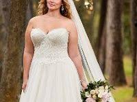 Vintage Curvy Brautkleid Aus Softtull Leichtes Und Romantisches Curvy Prinzessinnen Brautkleid Aus Softtull Mit Paillett Brautkleid Prinzessin Brautmode Braut