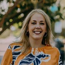 Kimberly Windle's Instagram, Twitter & Facebook