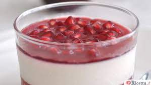 La ricetta della confettura di melograno, ideale per la farcitura di vari dolci. 3 Dolci Con La Melagrana Ricetta It