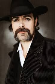 Neil Leyton (Lisbon/Toronto) Releases Raw and Rocking New Single  “Singerman”