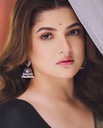 Srabanti Chatterjee's Instagram, Twitter & Facebook