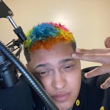 Give back to the community. Make it rain! #souljaboy #sodmg #tour #bigdraco  😱🤷🏾‍♂️💵😈❗️🤦🏾‍♂️🧡🤞🏾