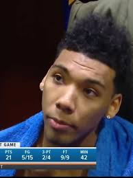 Oscar (@bluecrystxls)