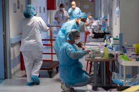 Este anuntul facut, in aceasta dimineata, de viceprimarul municipiului targu jiu, aurel popescu. Update Cei Trei Medici InfectaÅ£i Cu Sars Cov 2 Care Au Fugit Din Spital Au Fost GÄƒsiÅ£i