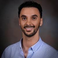 Chris Ell's Instagram, Twitter & Facebook