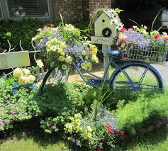 Home And Garden Thursday Vintage Garden Decor Garden Junk Garden Art