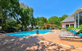 Search some of the best north myrtle beach vacation rentals at the ashworth, crescent shores, bay watch resort, inlet pointe villas, tilghman beach and racquet club & dozens more. Apartments For Rent In San Antonio Tx Whispering Creek Villas Home