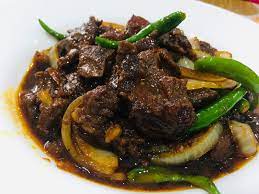 Antara hidangan daging yang selalu menjadi pilihan ialah kurma, rendang, masak hitam, kari, masak merah dan juga black pepper. Resepi Daging Masak Hitam Berempah Yang Sangat Sedap Dan Juicy Blog Cik Matahariku