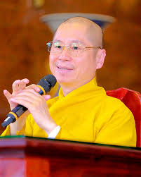 TT Thích Chân Quang thuyết giảng tại khóa thiền chùa Phật Ngọc Xá Lợi