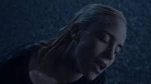 Billie eilish is giving her fans plenty to listen to with her album happier than ever, and she also gave them a little peek at something else recently that got a lot of attention. Rx6jut60fu9u1m