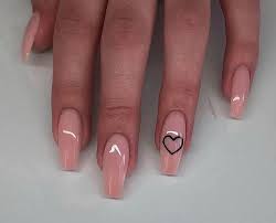 Ver más ideas sobre manicura de uñas, manicura, manicuras. Only Nails Que Tal Unas Sencillas Y Bonitas Ven Facebook