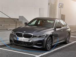 Essai Bmw 330e L Hybride Au Defi D Une Concurrence Mieux Armee Bmw Voiture Hybride Rechargeable Covering Voiture