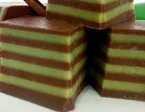 Maybe you would like to learn more about one of these? Kue Balapis Adalah Salah Satu Jenis Makanan Yang Cukup Terkenal Di Daerah Manado Jika Kita Kue Resep Kue Makanan Ringan Manis