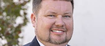 Duane Ball's Instagram, Twitter & Facebook