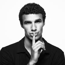 Yonis Ali (@yonis.portfolio) • Instagram photos and videos