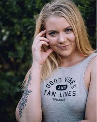 Grace Cameron's Instagram, Twitter & Facebook