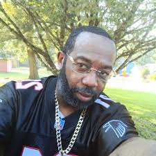 Are there any job opportunities for recent graduates?