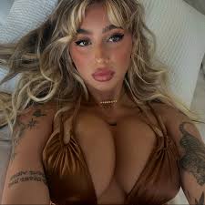 Zoe Consagra - Find Zoe Consagra Onlyfans - Linktree