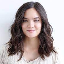 20 Jaw Dropping Long Hairstyles For Round Faces Round Face Haircuts Medium Hair Styles Wavy Hairstyles Medium