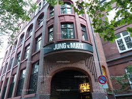 Eine bekannte werbeagentur soll der marke berlin zu neuem glanz verhelfen. Jung Von Matt Hamburg 1 Metropolico