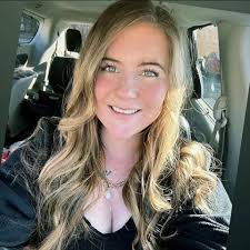 Profile for Roxanne Arnold