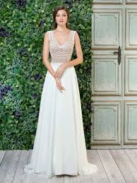 Individuelle hochzeitsoutfits & brautkleider für's standesamt. 107 A Bela Noiva Brautmoden Brautkleider Kollektion 2019 1511 2 Hochzeit De