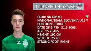 Benjamin sesko, 18, aus slowenien red bull salzburg, seit 2019 mittelstürmer marktwert: Red Bull Salzburg Holt Benjamin Sesko Abseits At