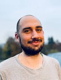 Daniel Maag's Instagram, Twitter & Facebook