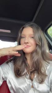 Asha Miller (@ashamilller) - Urlebird