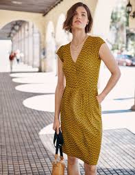 Black And Yellow Jersey Dress Alberta Jersey Dress Tuscan Sun Pretty Petal In 2020 Jersey Dress Alberta Dress Drapey Dress