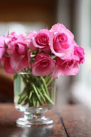 Send Flowers To Delhi Online On Birthdays Anniversary And Important Festivals Through Floristsinindia In The Delhi Ncr Region Online Delivery Tak Pinteres