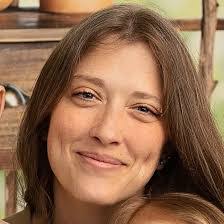 Jessica Struthers's Instagram, Twitter & Facebook