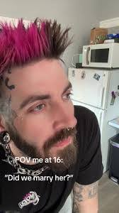 Bobby Lineberry's Instagram, Twitter & Facebook