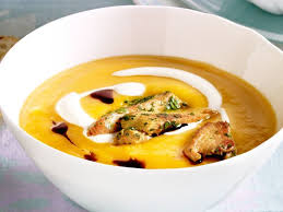 Butternusskurbis Suppe Mit Hahnchenstreifen Rezept Butternusskurbis Suppe Butternusskurbis Rezepte Butternusskurbis Rezept