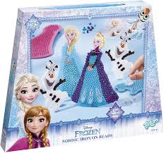 Totum Frozen Bastel Set Bugelperlen Bilder Mit Zwei Verschiedenen Eiskonigin Motiven Elsa Olaf Stickern Und Steckplatten Geschenk Fur Madchen Amazon De Spielzeug 2200 bügelperlen in 14 verschiedenen farben. totum frozen bastel set bugelperlen bilder mit zwei verschiedenen eiskonigin motiven elsa olaf stickern und steckplatten geschenk fur madchen