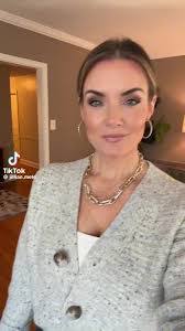 Jillian Cooley's Instagram, Twitter & Facebook