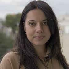 Julie Kleeman's Instagram, Twitter & Facebook