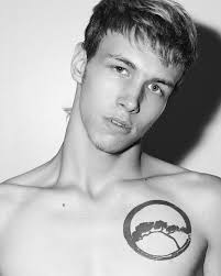 Chris Luttrell (@chrisluttrellstudio) • Instagram photos and videos