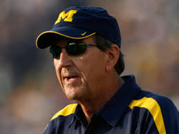 College Football: Who votes in the Harris Poll?