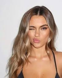 Cora Ramey (cora_rame)