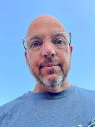 This is Semonkong Lodge in Lesotho this morning. Please be sure to send  photos and videos to us via whatsapp to 081 251 8029. Catch the snow