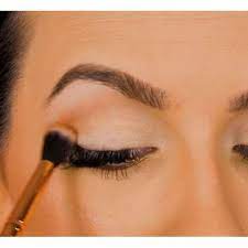 Tutorial Make Up Mata Kecil Sipit Layu Bisa Menjadi Lebih Besar Dan Menarik Make Up Mata Make Up Mata