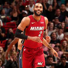 His ability to move, create space, and always get a good shot off is a. Breakaway Wayne Ellington S Long Winding Nba Journey Sports Illustrated