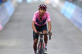 Unter tosendem beifall der radstars sagt seine partnerin sarah «ja». Egan Bernal Giro Sieg Ist Grosser Als Der Tour De France Sieg