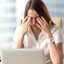 How to fix dry eyes with contacts. Dry Eyes From Wearing Contact Lenses Vision Direct Uk