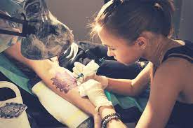 What is the average income of a tattoo artist? A Guide To Tattoo Artist Salaries 2021 Information Guide